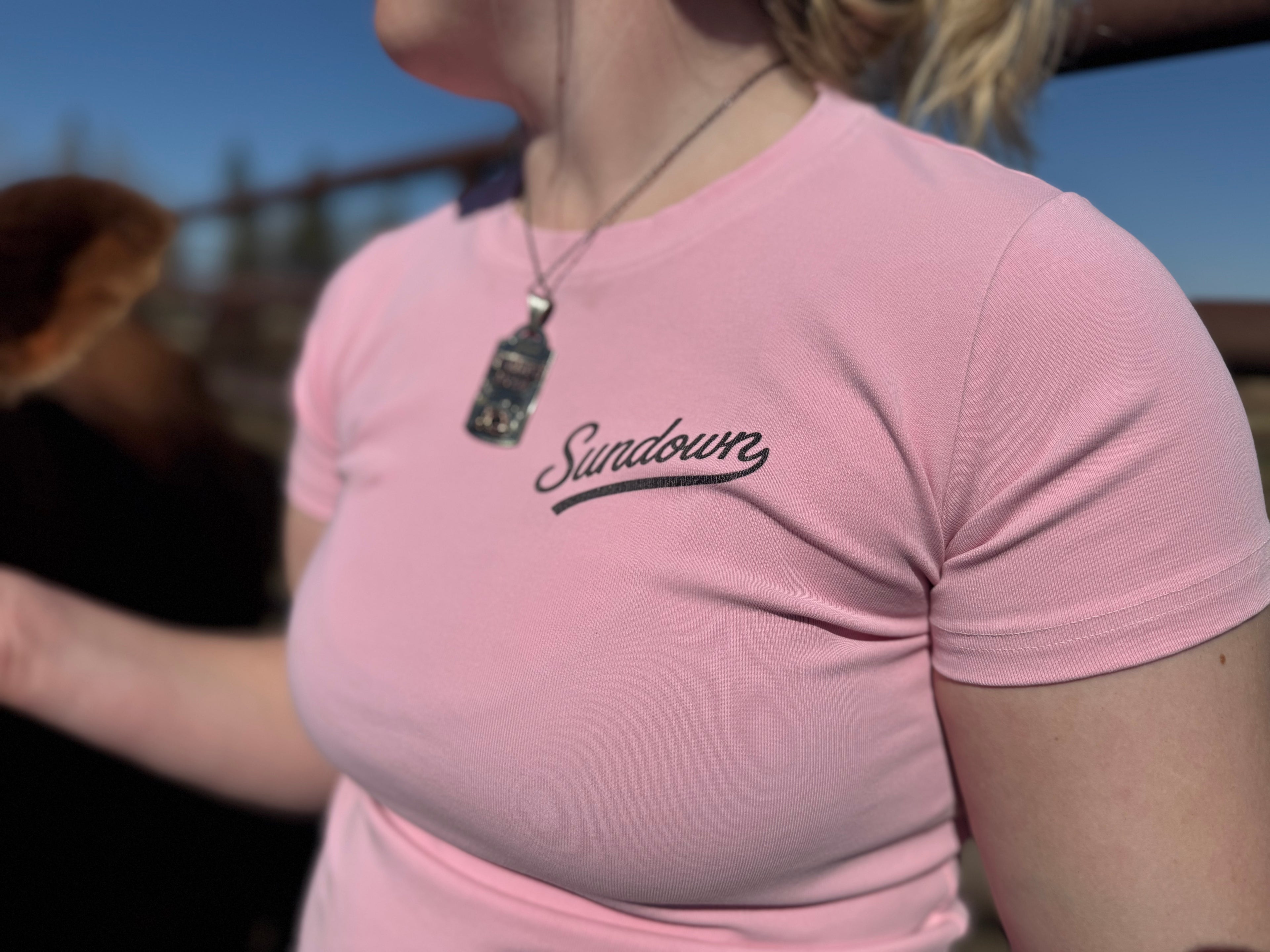 SUNDOWN SLIM-FIT TEE